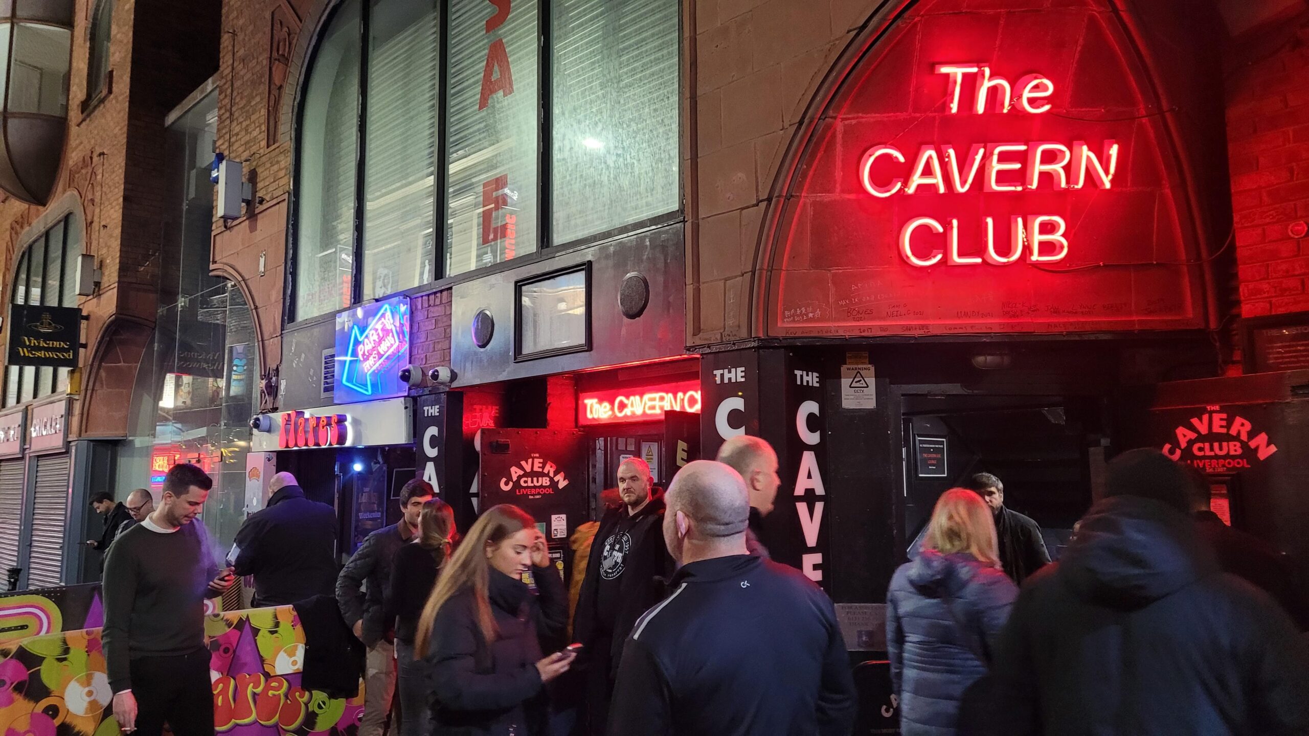 CAVERN CLUB